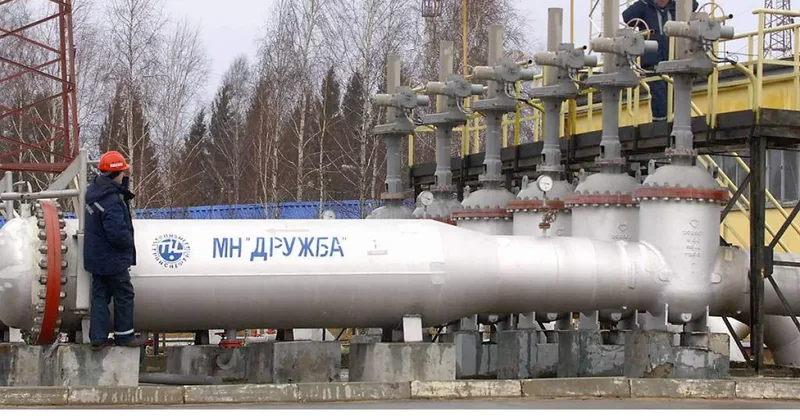 Еврокомиссия: Украине самой решать, ремонтировать Дружбу или нет
