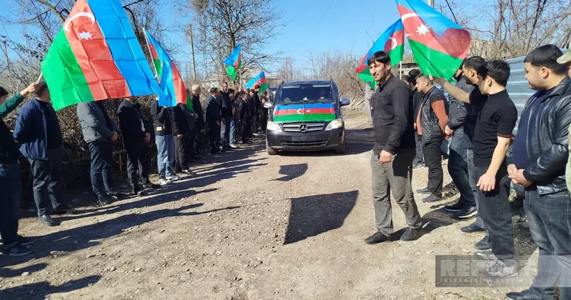 Bərdədə I Qarabağ müharibəsinin itkin şəhidi Qılman Hacıyevlə vida mərasimi keçirilib