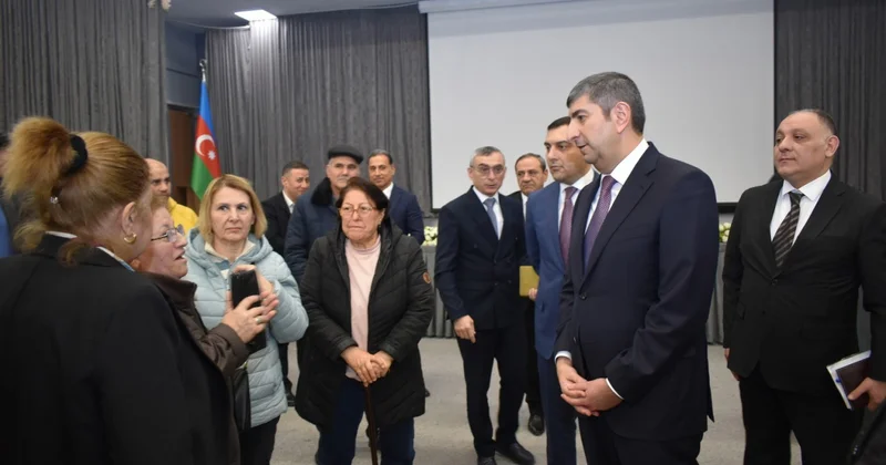 İcra başçısı Yasamal sakinləri ilə növbəti qəbul keçirdi FOTOLAR