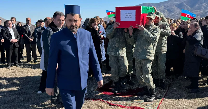 Şəhid Zibeydə Əhmədova Xocalıda dəfn olundu FOTO