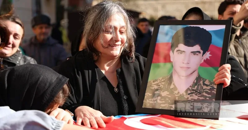 İtkin şəhid Rafiq Hüseynov dəfn olunub YENİLƏNİB