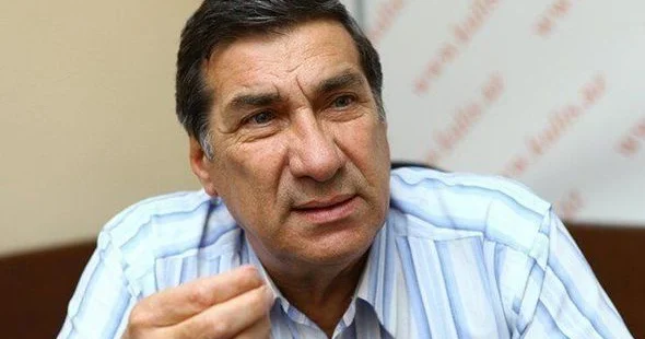 EMİNQUEY Arif Quliyevlə bağlı maraqlı epizod DANIŞDI: “Bir iş üçün 300 manat lazımdır” KONKRET