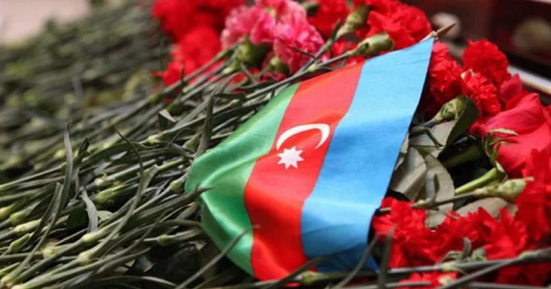İtkin şəhid Mehriban Qarayeva Sumqayıt Şəhidlər xiyabanında torpağa tapşırılıb