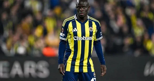 Kante: Qələbə qazanacağımıza inanmalıyıq