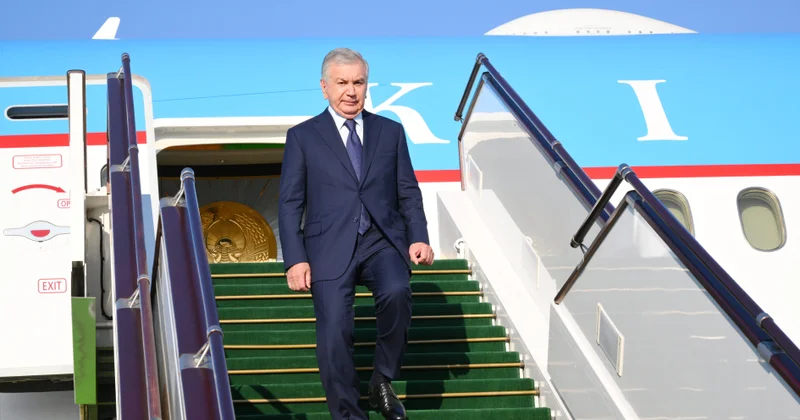 Мирзиёев вернулся в Узбекистан на американском самолете Minval Politika