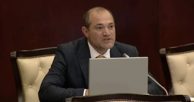 Minlərlə sürücünün vəsiqəsi əlindən alındı Deputatdan sərt etiraz