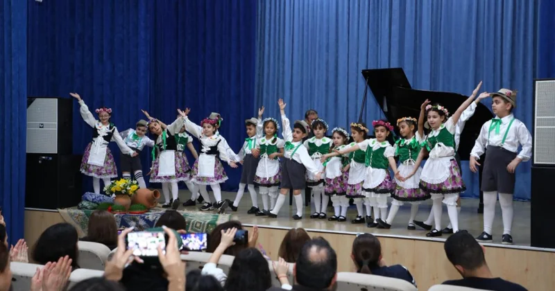 Novruz festivalında istedadlı uşaqların sərgi və yarmarka nümayiş etdirilib