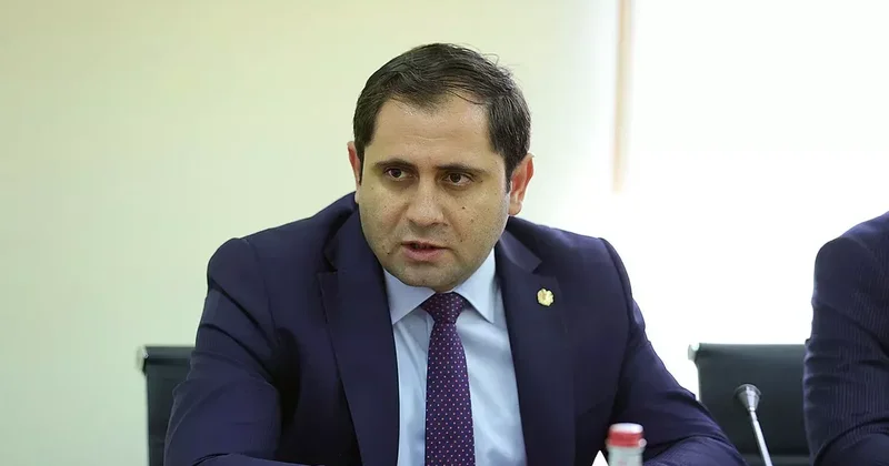 МО Армении о возможной эскалации в случае прихода оппозиционных сил к власти