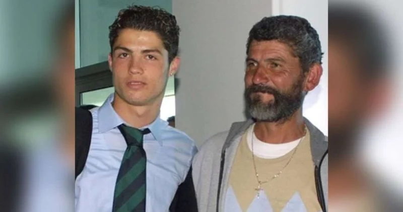 Ronaldo atası ilə şəklini paylaşdı FOTO