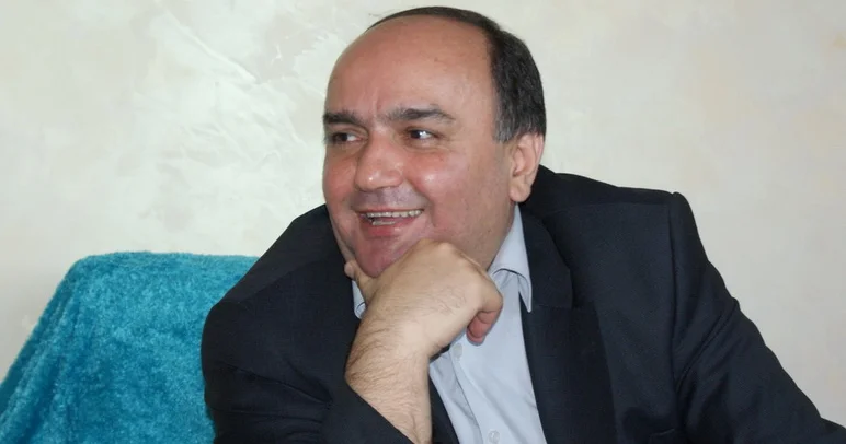 Səksən ilin kişisi
