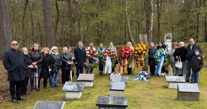 Увековечена память азербайджанских военнопленных, погибших в лагере Берген Бельзен