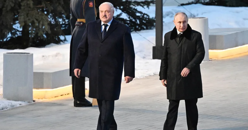 Лукашенко назвал Путина императором