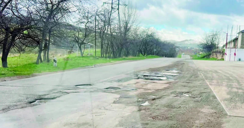 Şəmkir Gədəbəy yolu keçilməz olub...