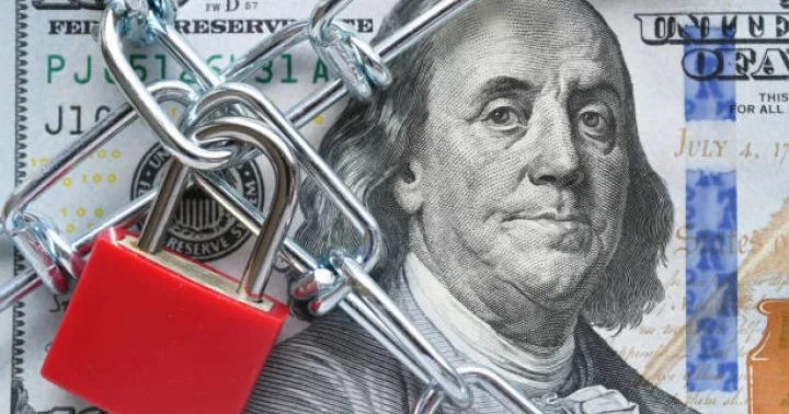 Dolların sabah üçün rəsmi məzənnəsi müəyyən olunub