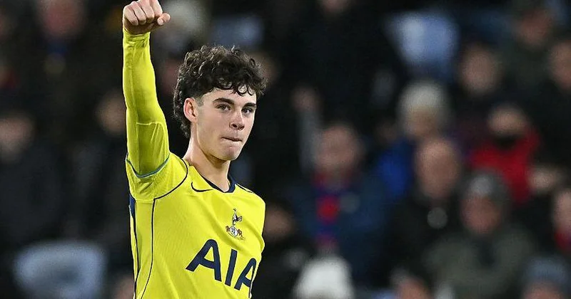 Tottenhem in gənc ulduzlarına nəhənglərin marağı artıb