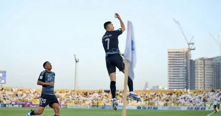 Ronaldo qol vurdu, komandası səfərdə qazandı VİDEO