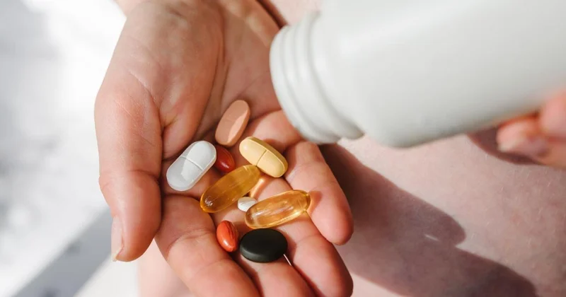 Artıq vitamin qəbulunun ciddi fəsadları Xəbərdarlıq