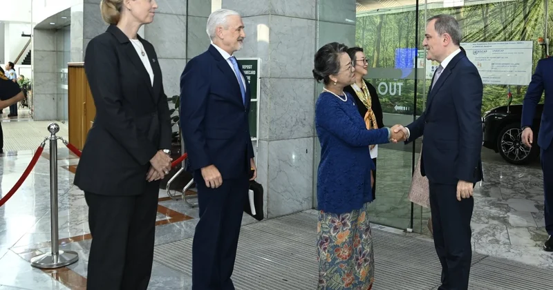 Ceyhun Bayramov Banqkokda səfərdədir