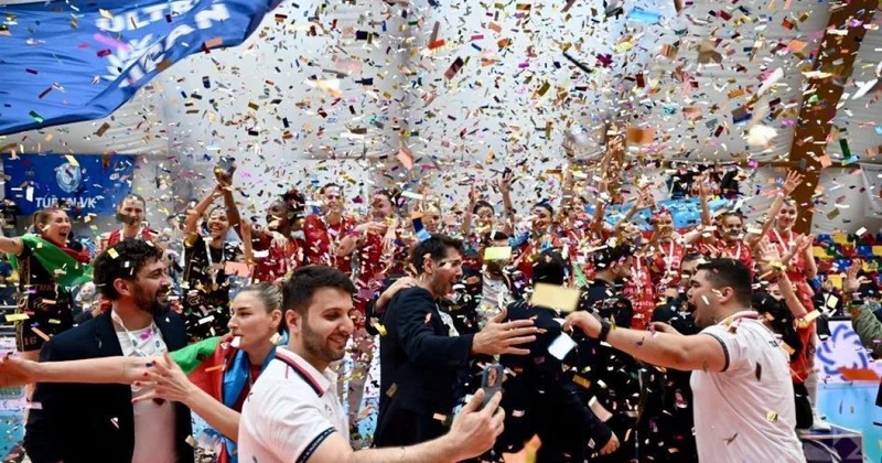 Чемпионский кубок увезли в Товуз фото