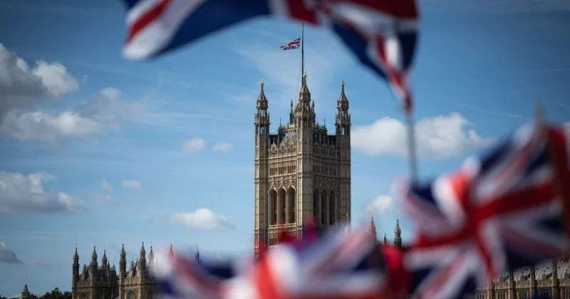 Londonda yəhudilərə hücumların sayı artıb FOTO
