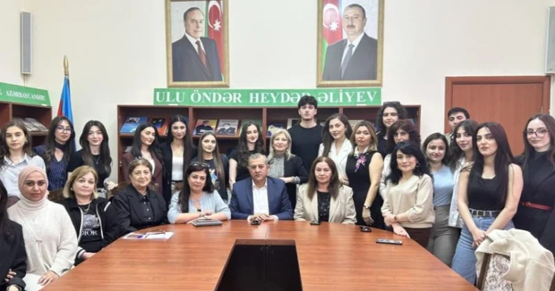 Gənclərin baxışında şəhərsalma və tarixi irs: Kitabxanada tədbir