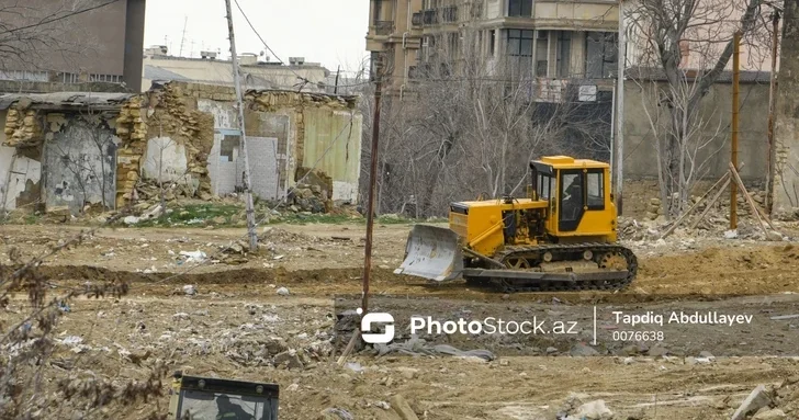 Сносят ли дома на улице Полада Гашимова в Баку? Официальное заявление