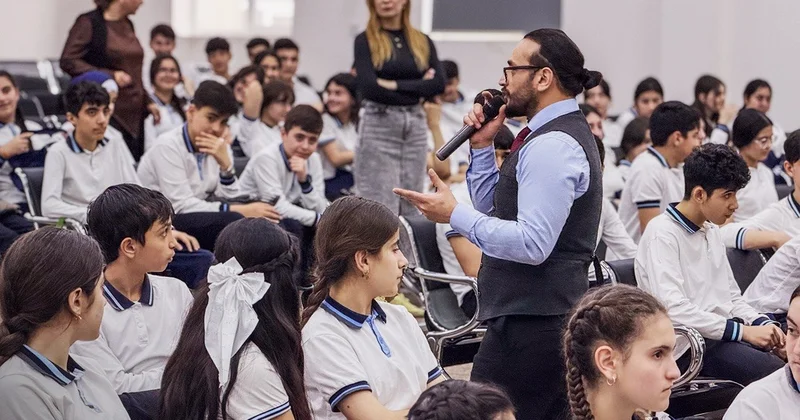ADY Xırdalan şagirdlərinə təhlükəsiz hərəkət mövzusunda təlim keçdi FOTO
