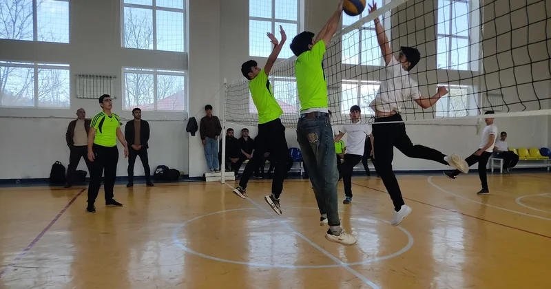 Ulu Öndərin xatirəsinə həsr olunan voleybol turniri keçirilib FOTO