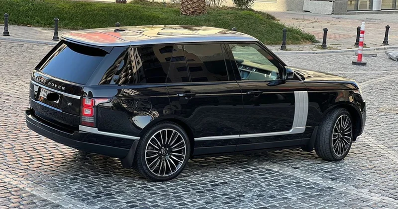 В Баку сотрудник автомойки угнал Range Rover и совершил ДТП