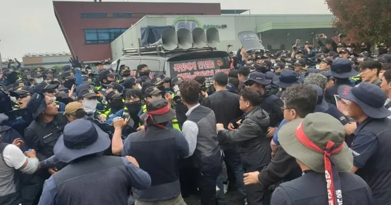 Yük maşını etirazçıları vurub Ölən və xəsarət alanlar var
