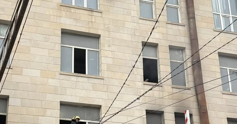 Bakıda şadlıq sarayında yanğın olub