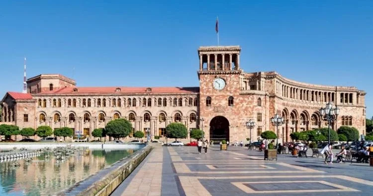İrəvanda bütün telekanallarının yayımı dayandırılır FOTO