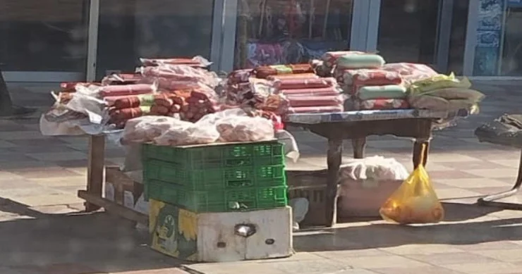 ZİRZƏMİ kolbasaları gün altında satılır: DİQQƏTLİ OLAQ