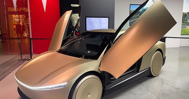 Tesla robotaxisləri uzaqdan idarə olunacaq…