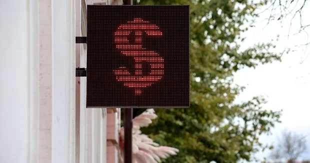 Mərkəzi Bank dollar və avronun məzənnəsini aşağı salıb...