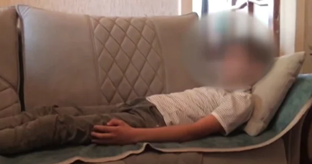Yevlaxda azyaşlıya məcburi narkotik verilib? Video