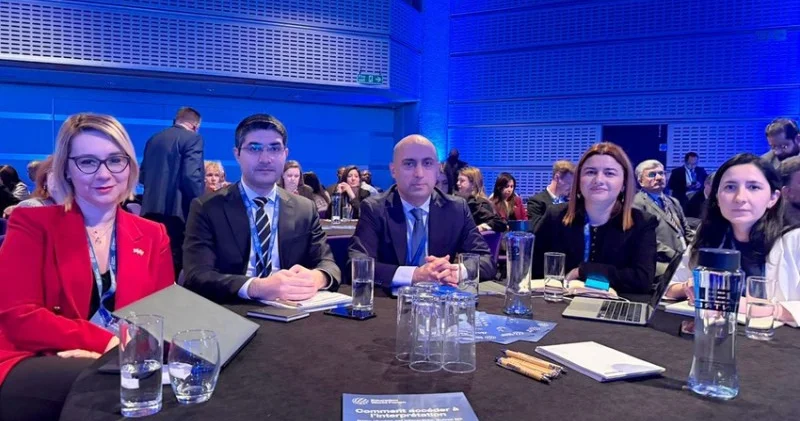 Emin Əmrullayev 21 ci Dünya Təhsil Forumunda iştirak edir