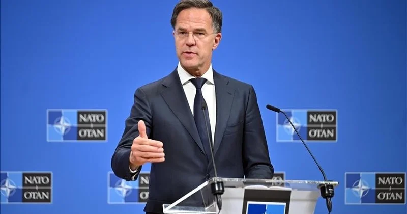 Rutte ABŞ ın Ukraynada sülh naminə səylərini yüksək qiymətləndirib