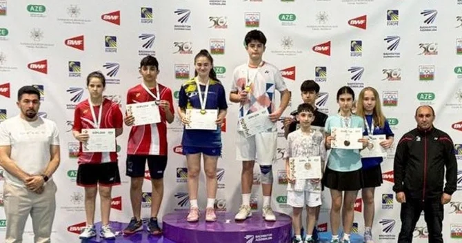 Badminton üzrə U 17 Azərbaycan birinciliyinin qalibləri müəyyənləşib