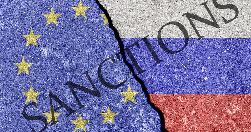 Европейцы ударили санкциями по России