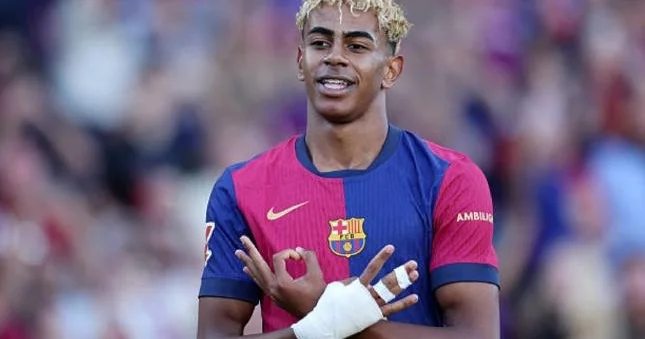 Maradona, Ronaldinyo, Messi, indi də Yamal