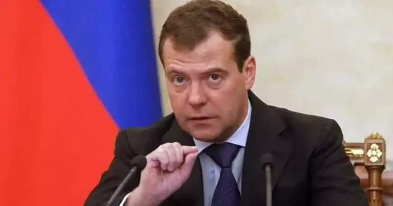 Medvedev: Dünya heç vaxt qlobal fəlakətə bu qədər yaxın olmayıb
