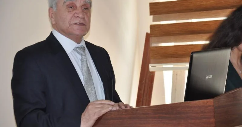 Coğrafiya elmində simvol imza