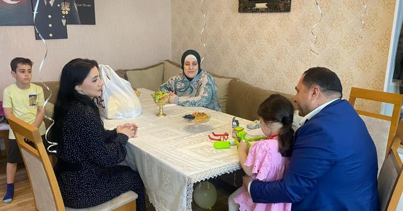 Nərimanov rayonunda şəhid ailəsi ziyarət olunub.