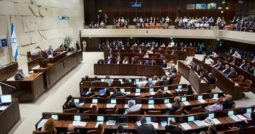İsrail Knessetin buraxılmasını ilkin olaraq təsdiqlədi