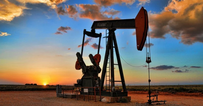Нефть подешевела на мировых биржах