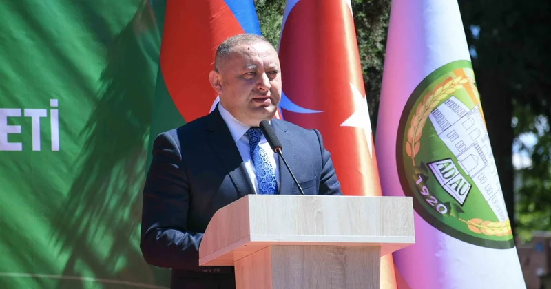 ADAU da Karyera Sərgisi baş tutub FOTOLAR