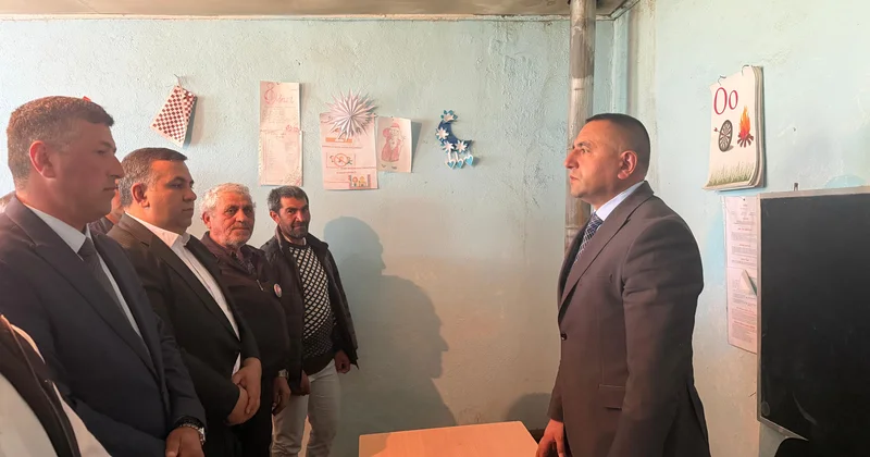 Tarixi tikililər xalqın keçmişini yaşadır