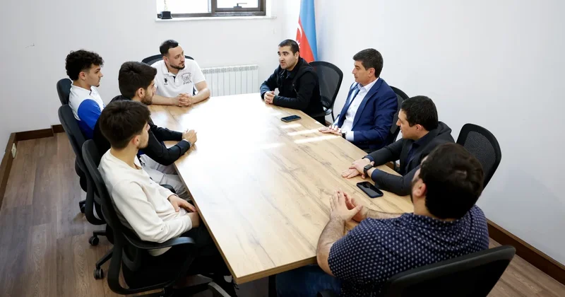 Avropa və dünya yarışlarının mükafatçıları ilə görüş keçirilib