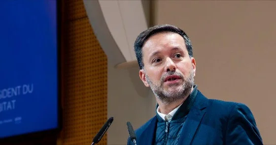 Fransada 3 milyon insan mənzil növbəsindədir deputat
